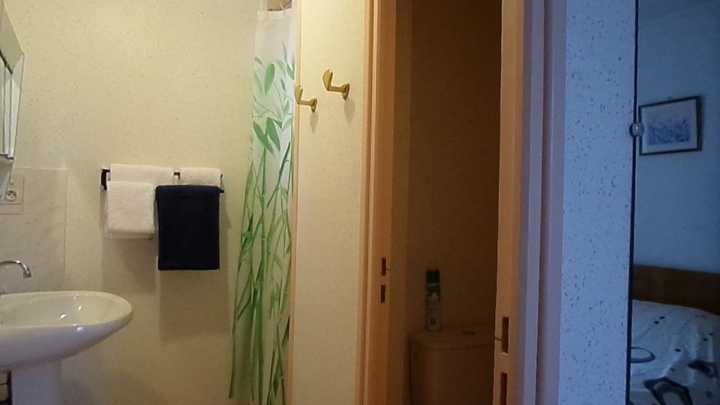 Hotel La Vie En Rose Le Brugeron Pokoj fotografie
